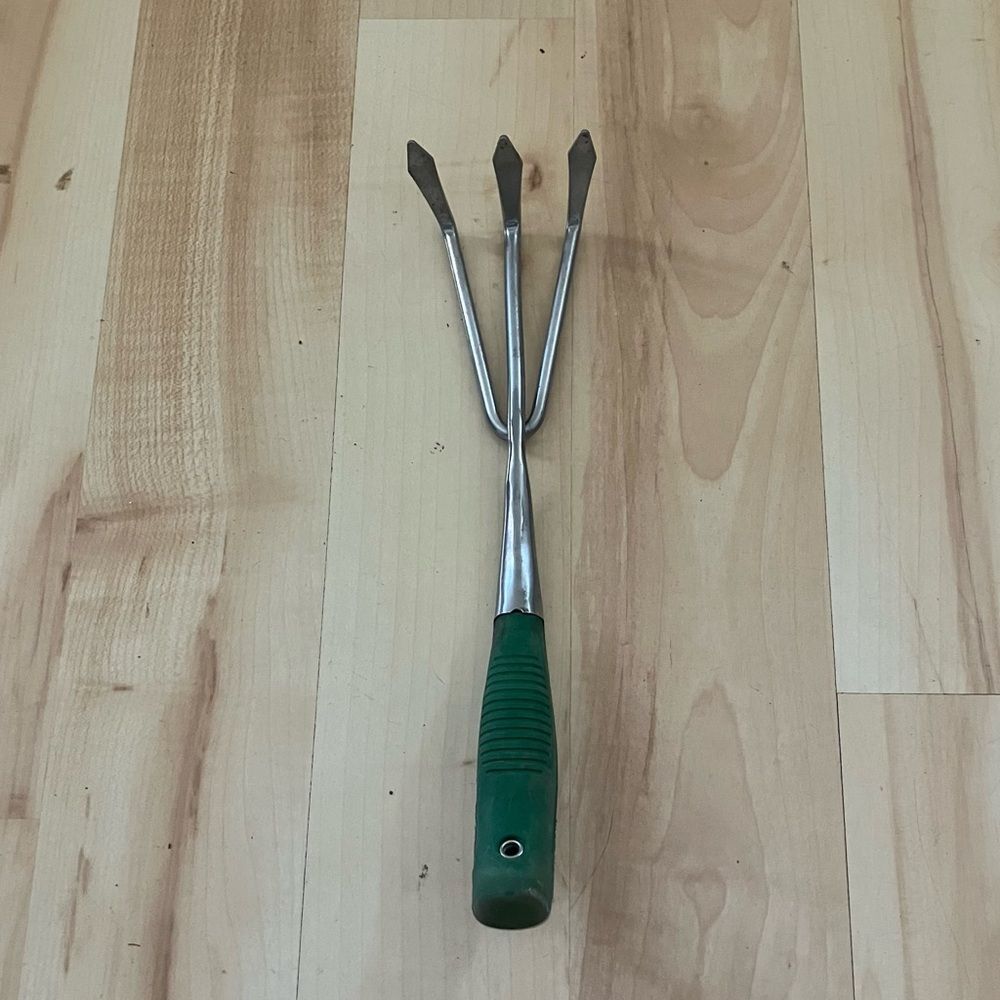 Gently Used Garden Gardening Hand Rake Tool